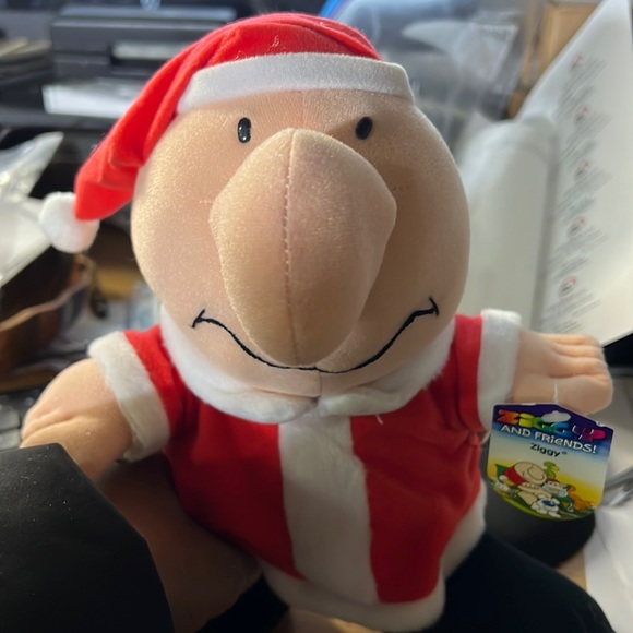 Ziggy & Friends Holiday Nwt Ziggy Christmas Santa Comic Strip Plush